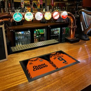 Alternative view of Dundee Utd Personalised Bar Runner - Home Shirt 2026-27